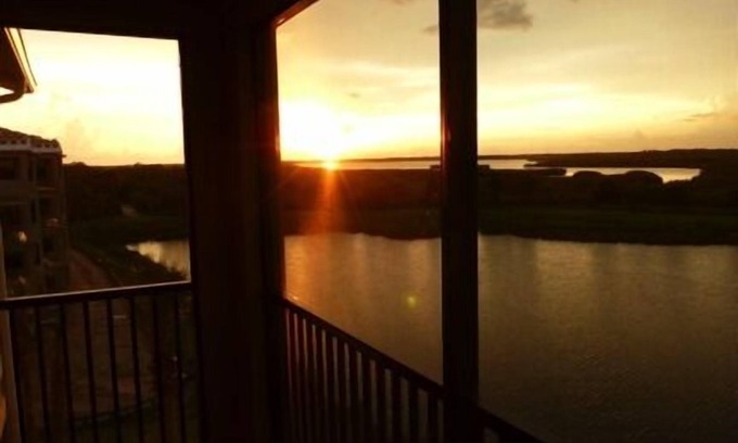 Bradenton Condominio | Top Floor Condo Con premium Mobiliario