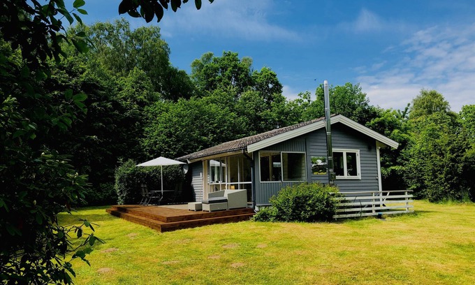 Laholm Casa | TOP casa de vacaciones en Laholm / Mellbystrand con terraza, chimenea + jardín de invierno