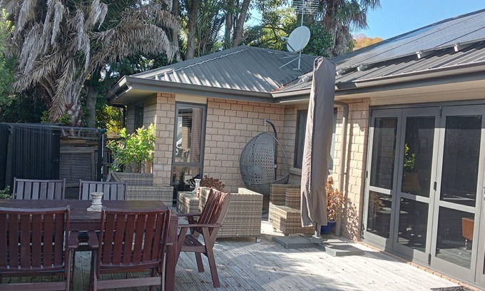 Whakatane Casa | Very central to town and all amenities. A 10 minute drive to Ohope.