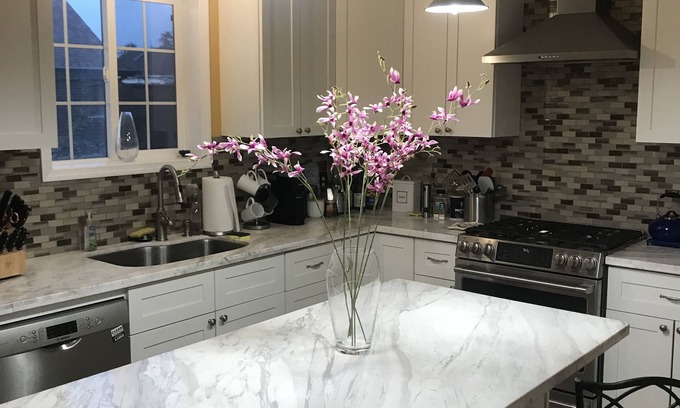 Alameda Casa | Top Victorian Flat steps away from Downtown
