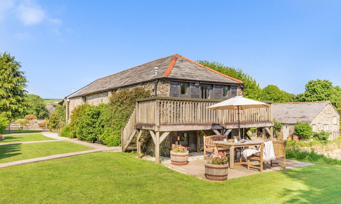 Congdon's Shop Casa | Tor View at Trevadlock Manor