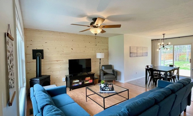 Rapid City Casa | Torch Lake Home: AC, arcades, game room, 3 min to Torch Lake! Bring your boat!