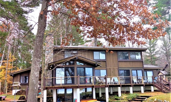 Alden Casa | TORCH LAKE - MAKE LASTING MEMORIES