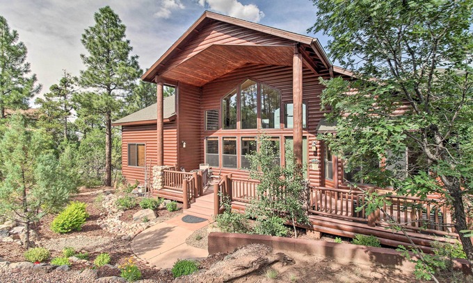 Torreon Cabina | Torreon 'Crow's Nest' Mountain Home w/ Views!