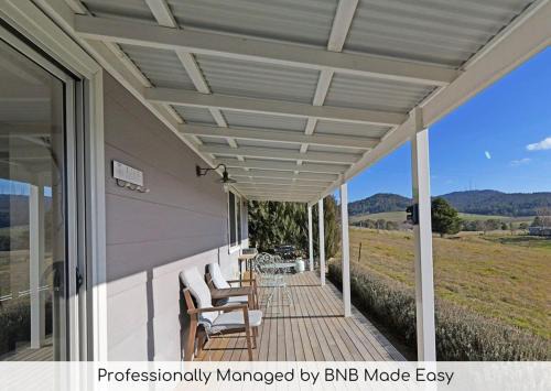 Canobolas Casa | Towac Cabin 2- Modern Escape, Incredible Views
