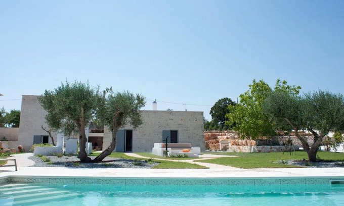 Locorotondo Casa | Tower House in Puglia with Pool and Charm