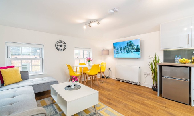 Andover Apartamento | Apartamento en el centro de la ciudad, Smart TV de 55 '', Netflix, Amazon Prime TV, Super King Bed