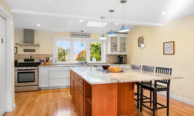 Sandwich Casa | Town Neck Beachside Hideaway