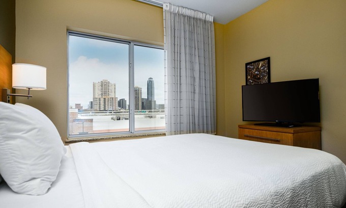 Gulfton Hotel | Towneplace Suites by Marriott Houston Galleria Area