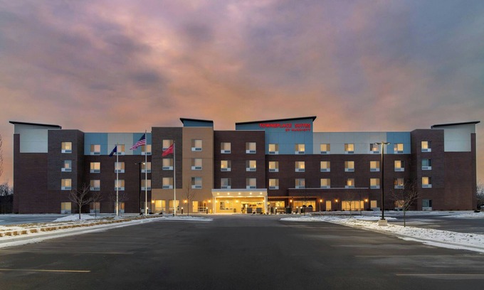 Taylor Hotel | TownePlace Suites by Marriott Detroit Taylor