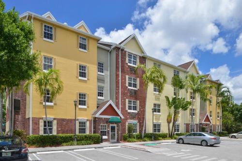 Doral Hotel | TownePlace Suites Miami West Doral Area