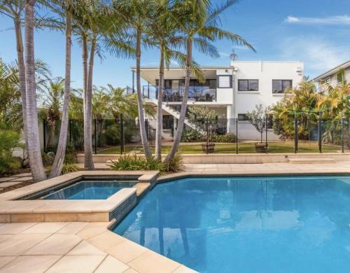 Towradgi Casa | Towradgi Beach House - The Perfect Beachside Home