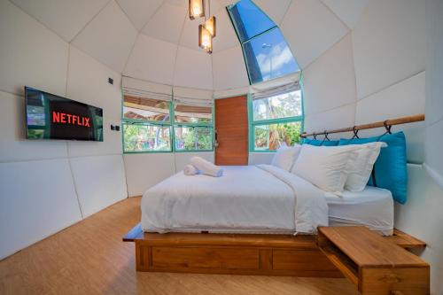Kenderan Otro | Toya Ubud Ecopark & Waterfall
