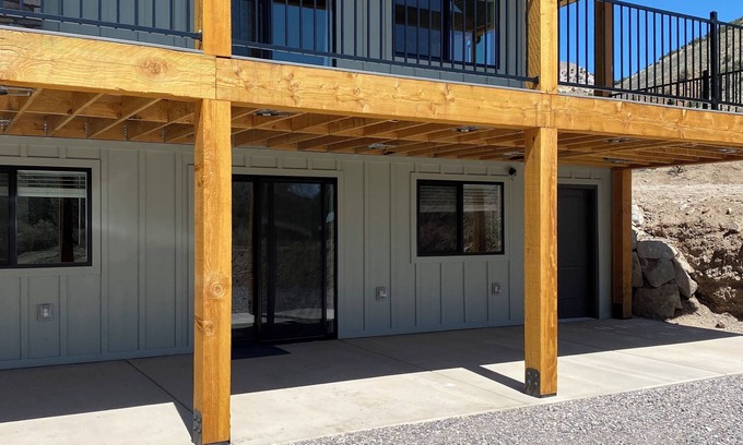 Sevier Casa | Trailside Basement with Stunning Big Rock Candy Mountain Views
