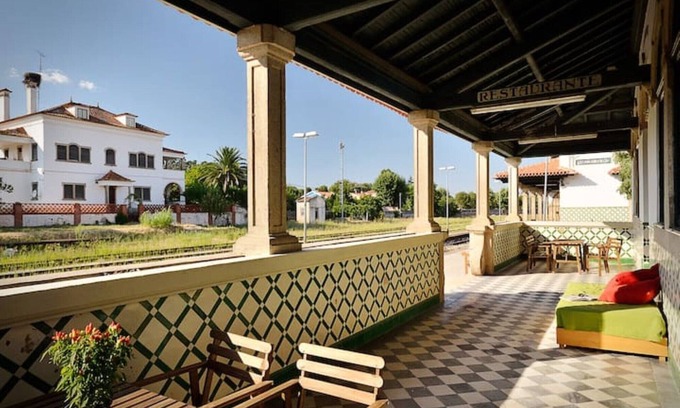 Beira Cabaña | Train Spot Guesthouse Former Train Station - Double rooms with private bathroom