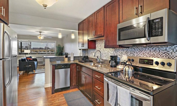 Arlington Heights Apartamento | 1BR Apartment in Quiet Arlington Neighborhood