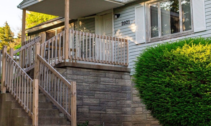 South Connellsville Casa | Tranquil 2-bedroom house with WiFi in Connellsville