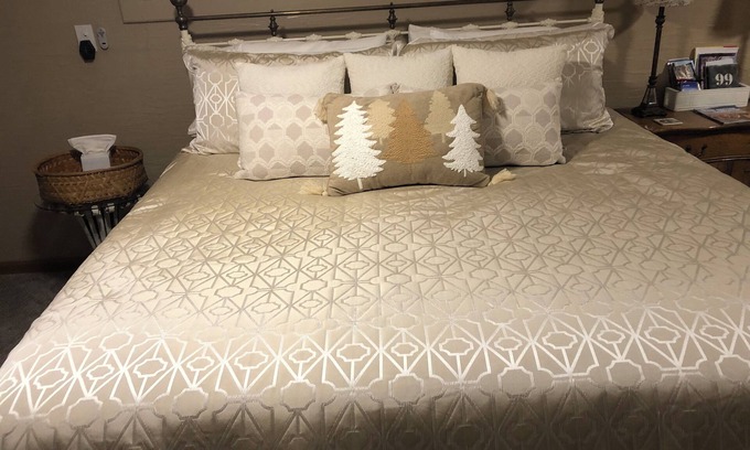 Grand Junction Apartamento | Tranquila suite del ala este de Redlands Grand Junction, Colorado