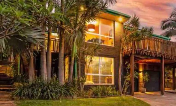 Terranora Casa | Tranquil holiday home. Short drive to wedding & event venues. Child Friendly