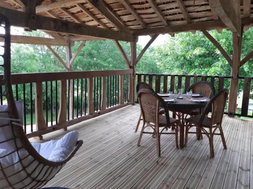 Soturac Casa | Tranquil Holiday Home in Soturac with pool