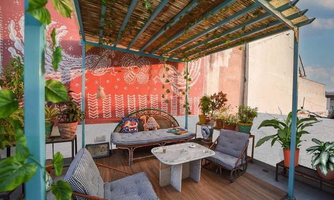 Jaipur Villa | Tranquil Studio with Spacious Terrace Garden, Gazebo, close to the heritage City