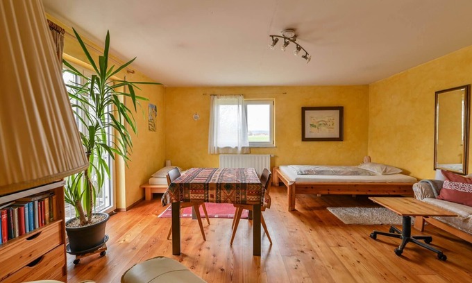 Aulendorf Apartamento | Tranquilidad en el campo - ideal para estancias en la región del lago de Constanza - Alta Suabia