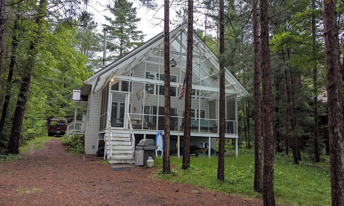 Hazelhurst Casa | Trantow lake house