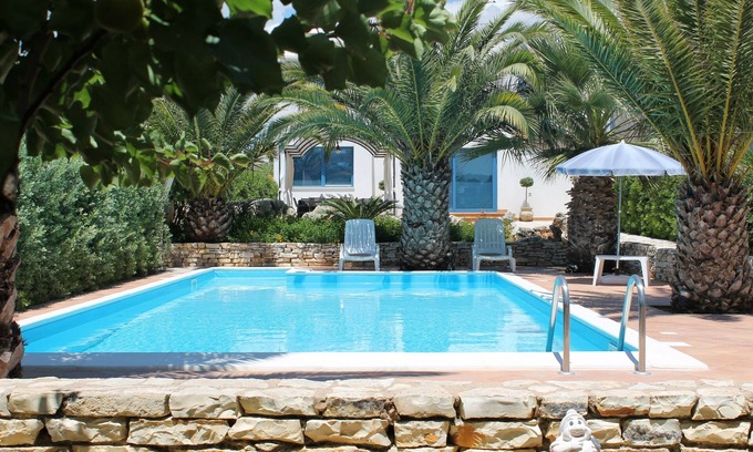 Marinella di Selinunte Apartamento | Trapani, Marinella di Selinunte, Beautiful Villa with Sea View and Pool