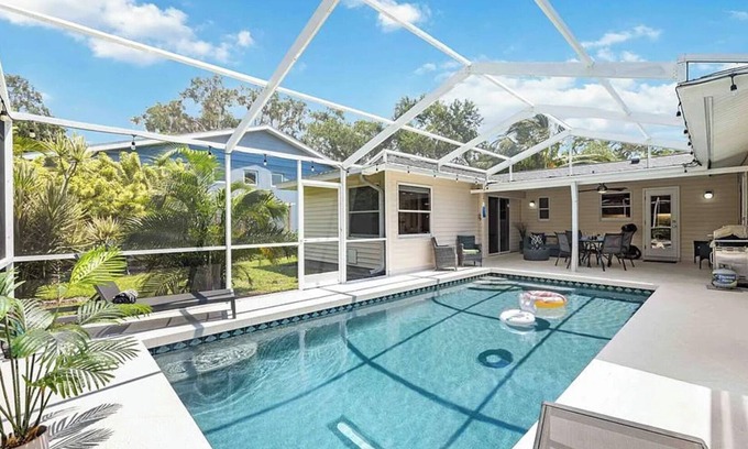Arlington Park Casa | Traquil Gem