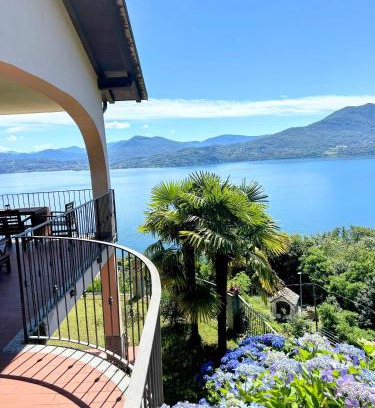 Oggebbio Apartamento | Traum-Balkon mit Panoramablick und Pool am Lago Maggiore