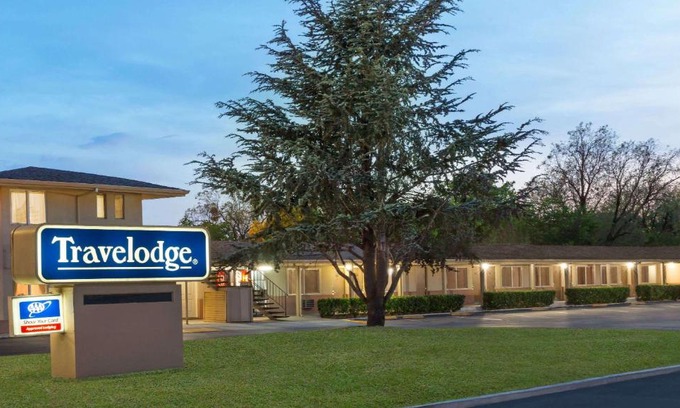 Santa Rosa Hotel | Travelodge by Wyndham Santa Rosa Wine Country