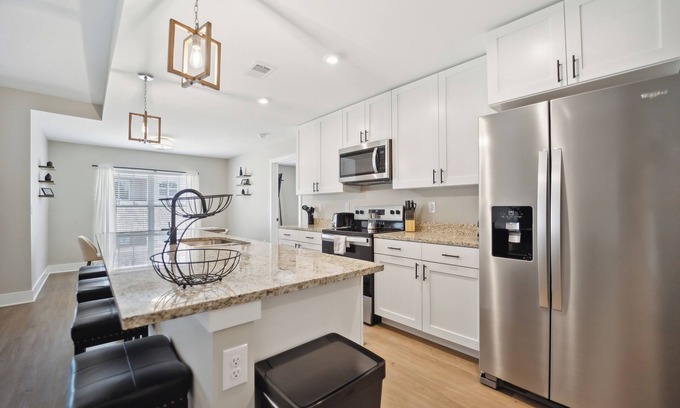 Acme Condominio | Traverse City Flats
