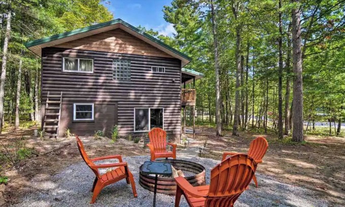 Interlochen Casa | Tree Top Terrace Cottage