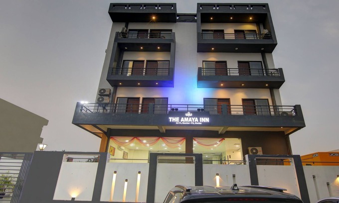 Noida Hotel | Treebo Amaya Inn Sector 72