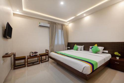 Kushalnagar Hotel | Treebo Sans Sarav Kushalnagar