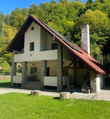 Rau Sadului Casa | Trei Tulnice