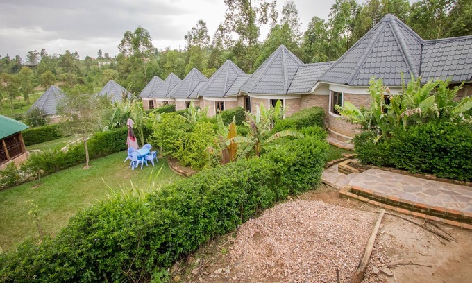 Ntungamo Hotel | Trek Savannah Hotel