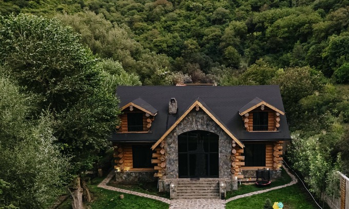 Bouvet Island Chalet De Esquí | Tremendous 5-bedroom chalet in Gosh with WiFi, AC,Outdoor Pool, Sauna&Jacuzzi