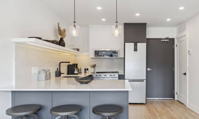 Collingwood Condominio | Trendy Condo in Downtown Collingwood - 146 Hurontario Unit 4