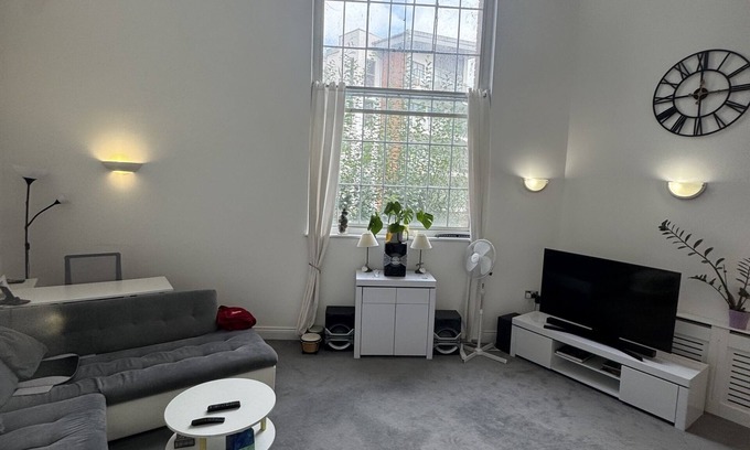 Wolverton Casa | Triangle Building 3 Bedrooms