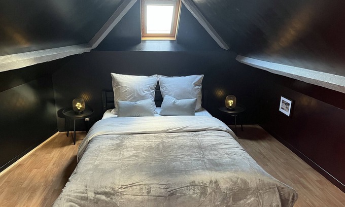 Deville-les-Rouen Apartamento | Triplex Carnot - Autonomous access - Netflix