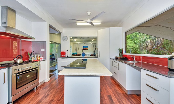 Howard Springs Casa | Casa de bambú tropical