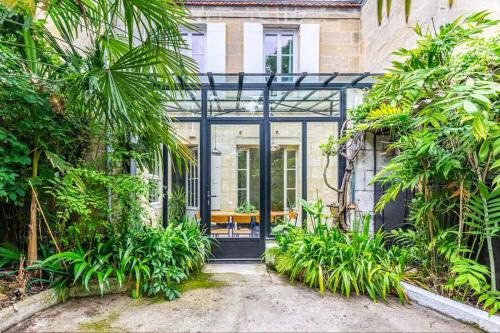 Bastide Villa | Tropical House