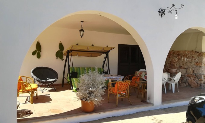 San Vito dei Normanni Casa | TRULLO ALESSANDRO y VILLA RAFFAELA (reserva marina Torre Guaceto) 12p, 4 baños