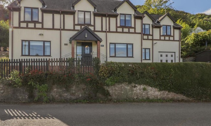 Symonds Yat Casa | Tudor House