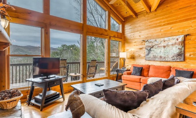 Blue Ridge Casa | Twin Peaks 2/Malu