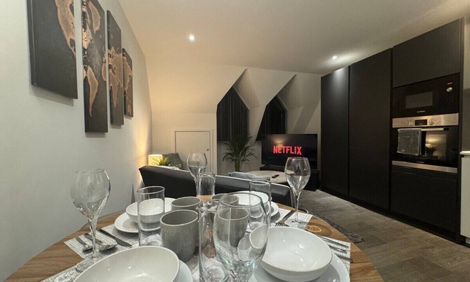Farnham Common Apartamento | Apartamento-Baño privado