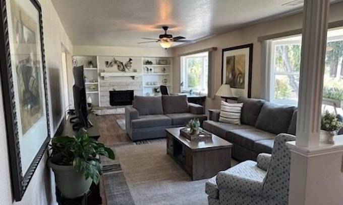 Auburn Casa | Three Bedroom Country Home on 2 Serene Acres in the Hills of South Auburn