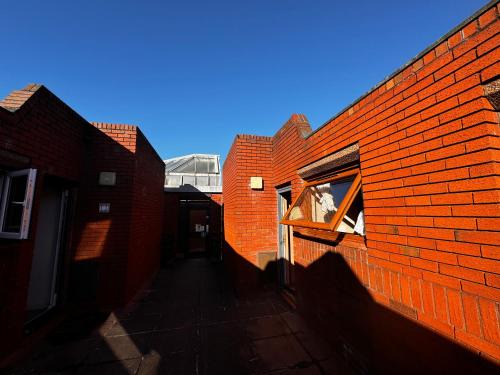 Coventry Apartamento | Two-bedroom flat Close to Uni & shopping center with free parking