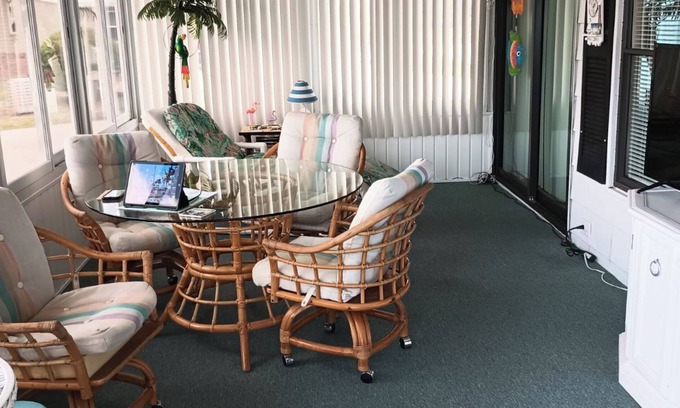 Jacarandas Casa | Two bedroom home in gated community, North Fort Myers, minutes from downtown.